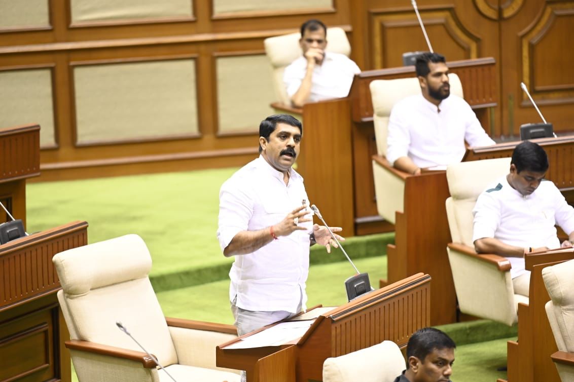 Vijai Sardesai Alleges ‘Ballot Scam’ as Ruling MLAs Abstain in Goa Assembly